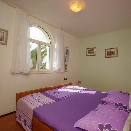 Apartments Jerkunica Rogoznica  Kamer foto